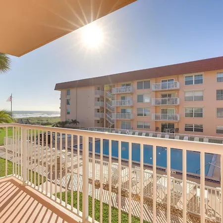 Central Cocoa Beach Condo With View, Steps To Beach!